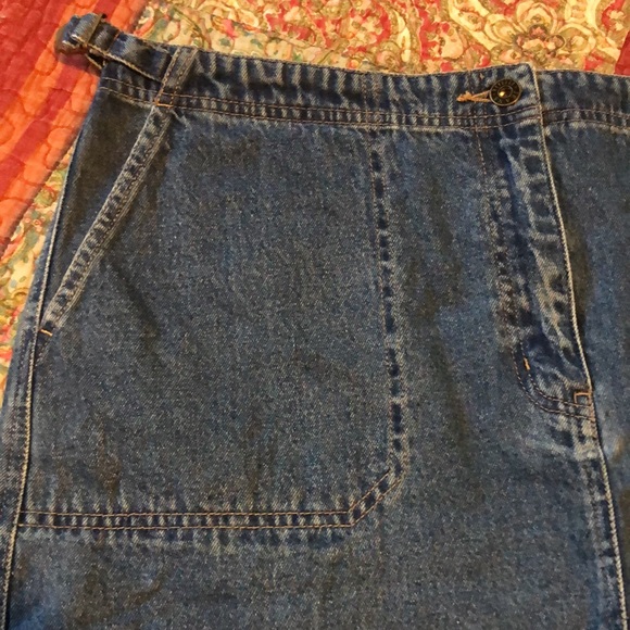 Denim skirt, Vintage Reflect Jeans, Size 16 - Picture 2 of 4